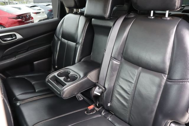 Used 2018 Nissan Pathfinder SL w/ Midnight Edition Package image 17