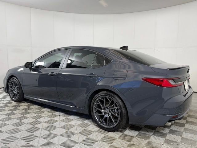 Used 2025 Toyota Camry XSE image 4