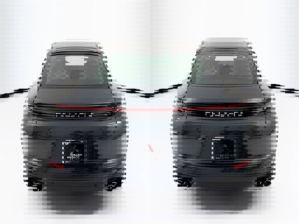New 2026 Porsche Panamera 4 image 10