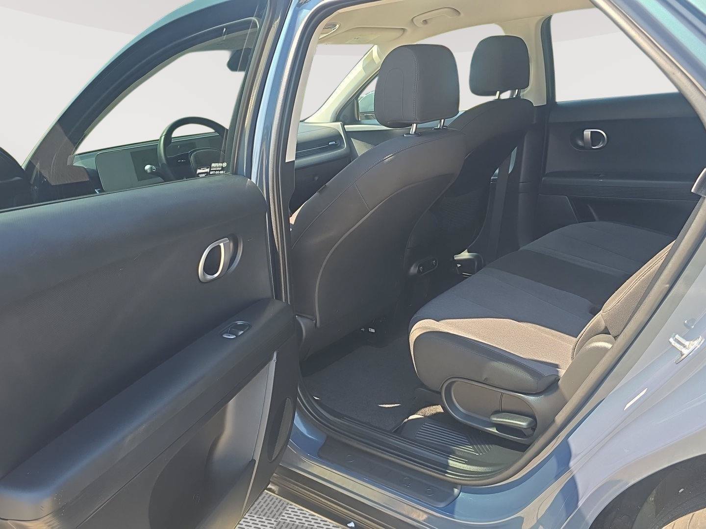 Used 2024 Hyundai Ioniq 5 SE AWD/4WD image 23