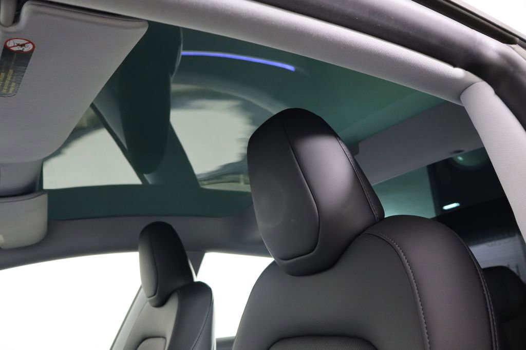 Used 2025 Tesla Model 3 Long Range image 22