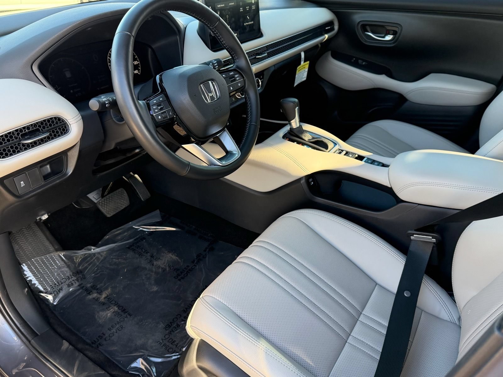 Certified 2026 Honda HR-V EX-L image 22