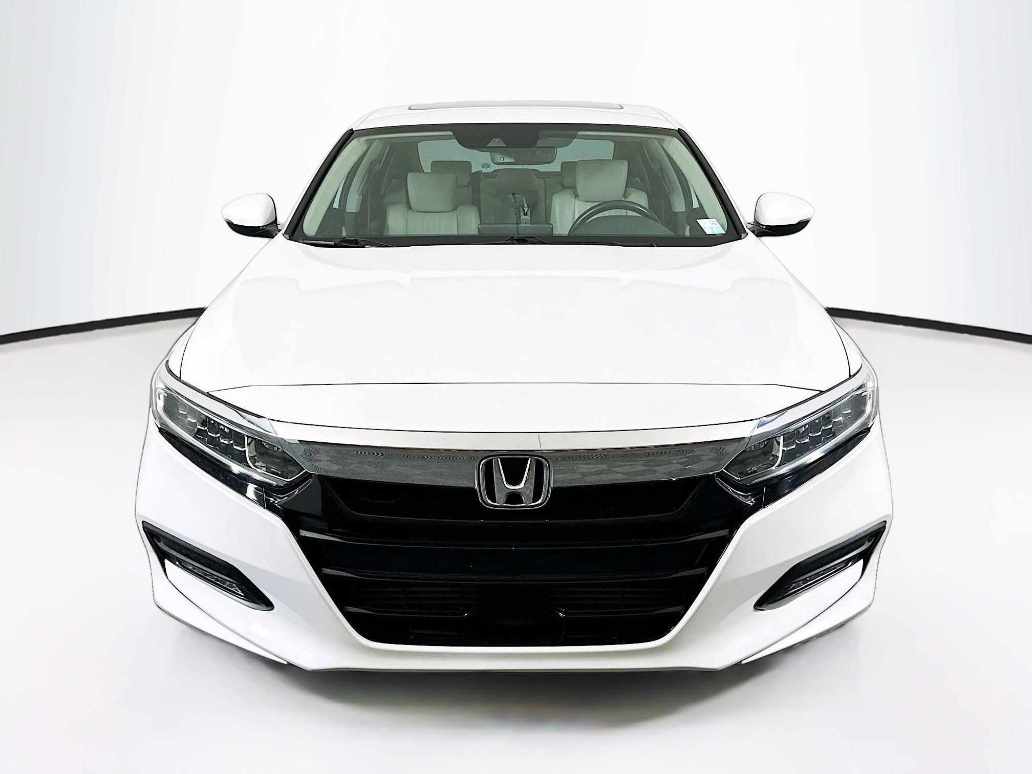 Used 2019 Honda Accord EX-L image 2