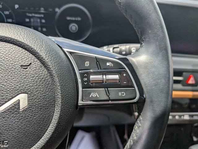 Used 2024 Kia Seltos EX FWD image 18