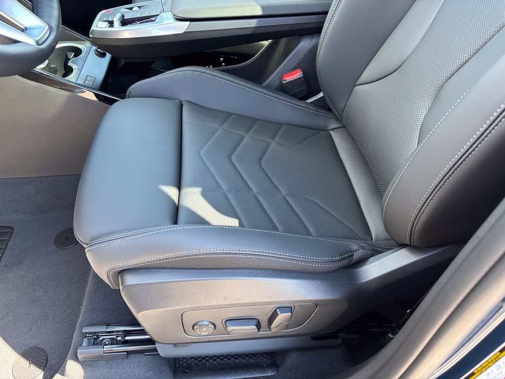 New 2026 BMW X1 xDrive28i w/ Technology Package AWD/4WD image 15