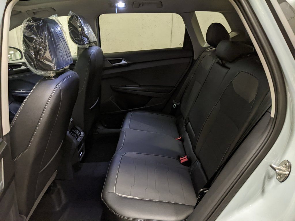 New 2026 Volkswagen Taos SE AWD/4WD image 23