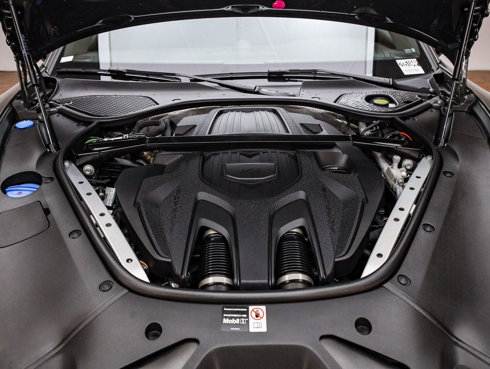 Used 2026 Porsche Panamera 4 image 31