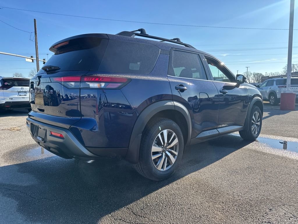 New 2026 Nissan Pathfinder SL FWD image 7