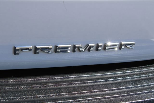 Used 2024 Chevrolet Tahoe Premier RWD image 6