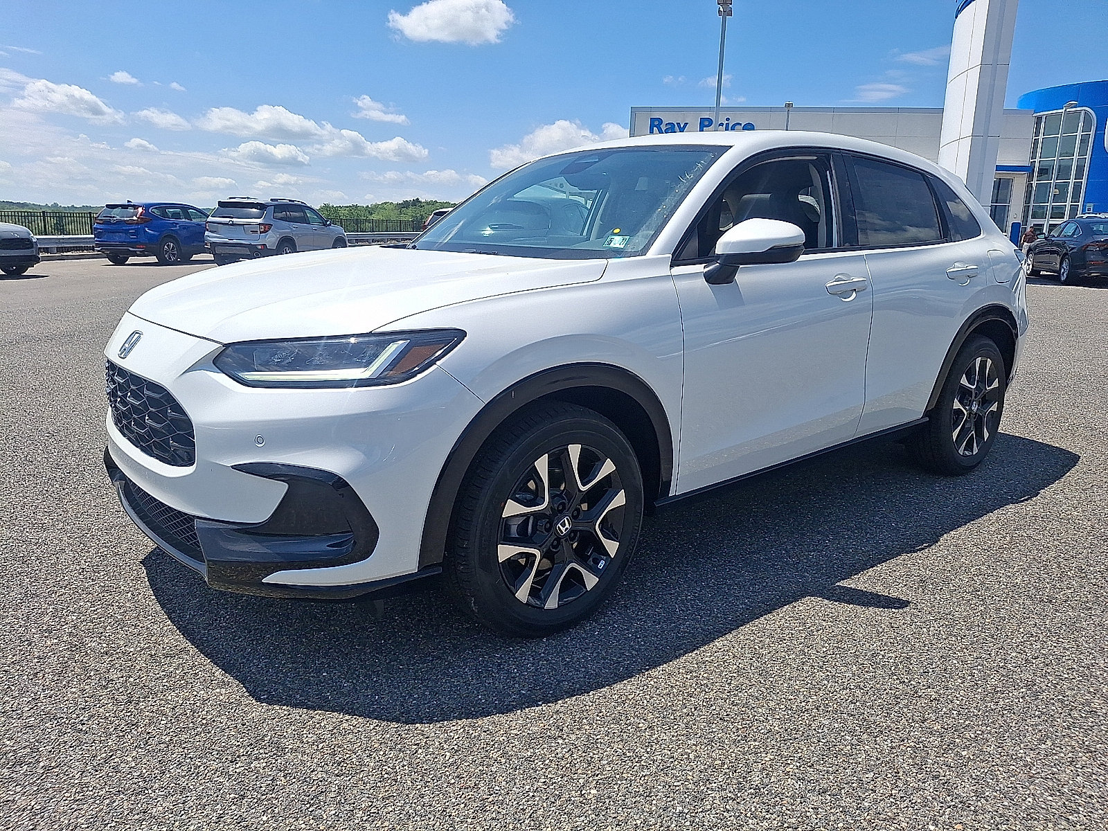 New 2027 Honda HR-V EX-L image 2