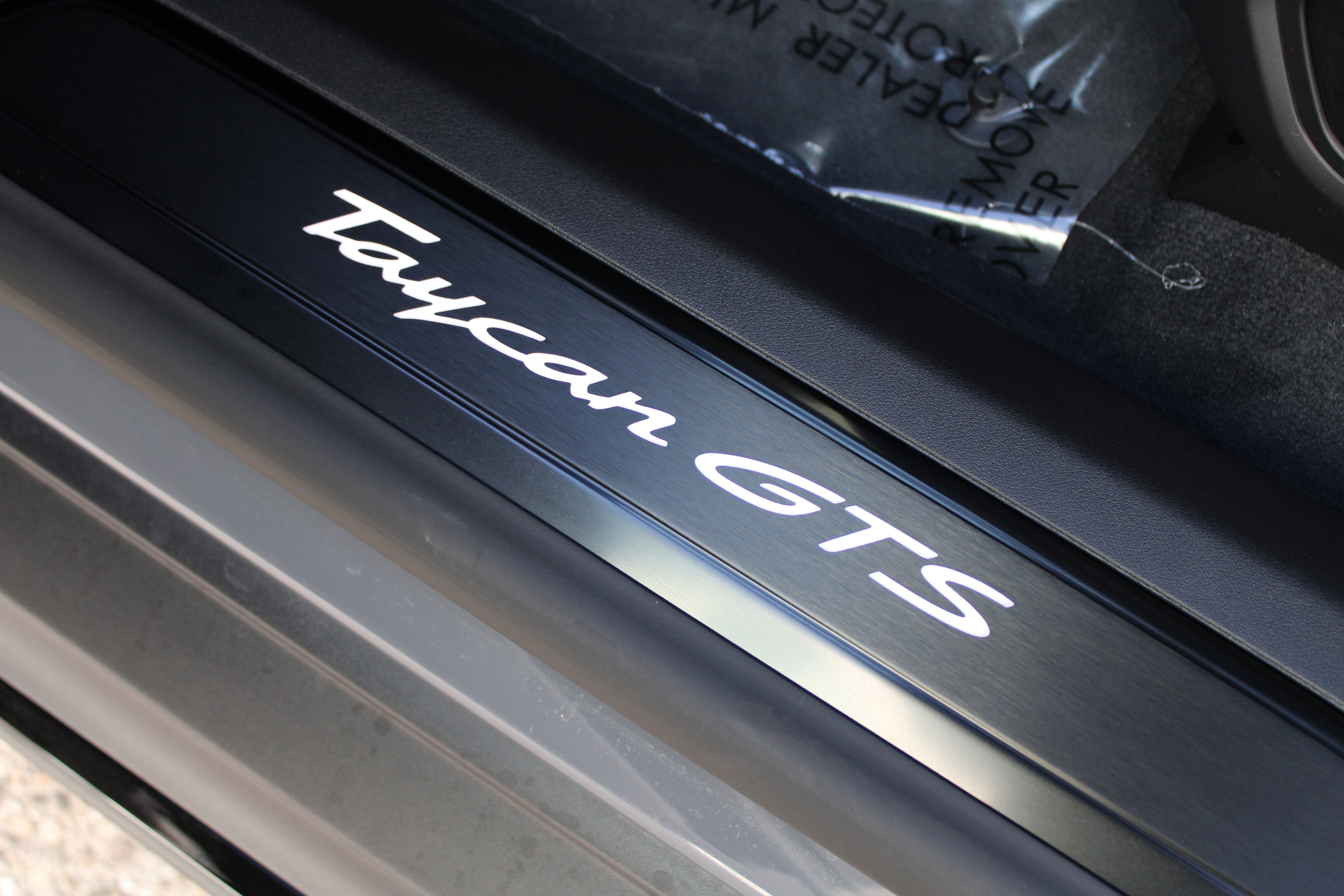 New 2026 Porsche Taycan GTS AWD/4WD image 27