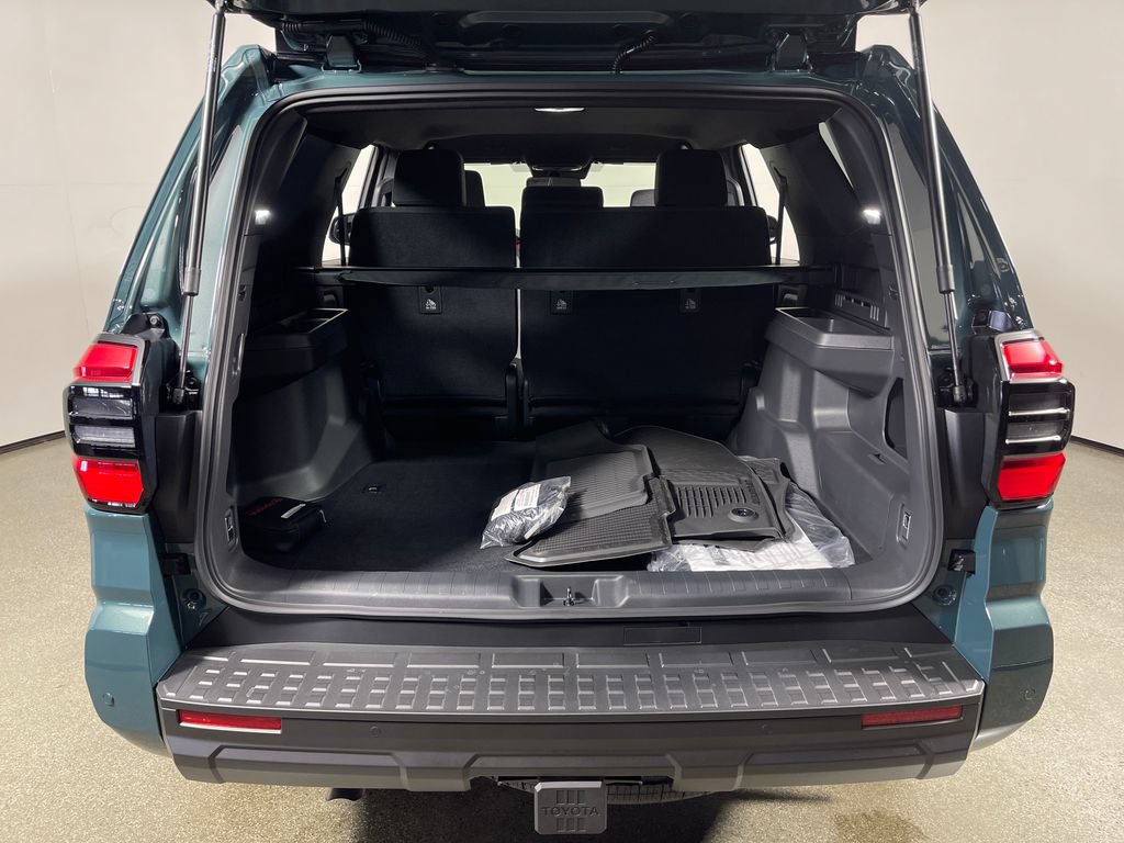 New 2026 Toyota 4Runner TRD Off-Road AWD/4WD image 10