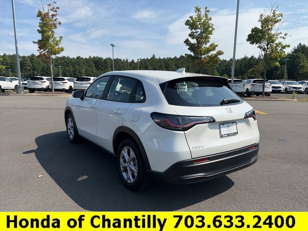 Used 2024 Honda HR-V LX image 5