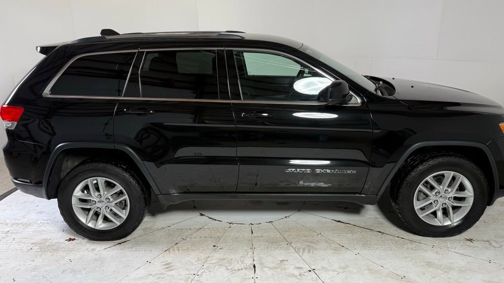 Used 2018 Jeep Grand Cherokee Laredo image 8