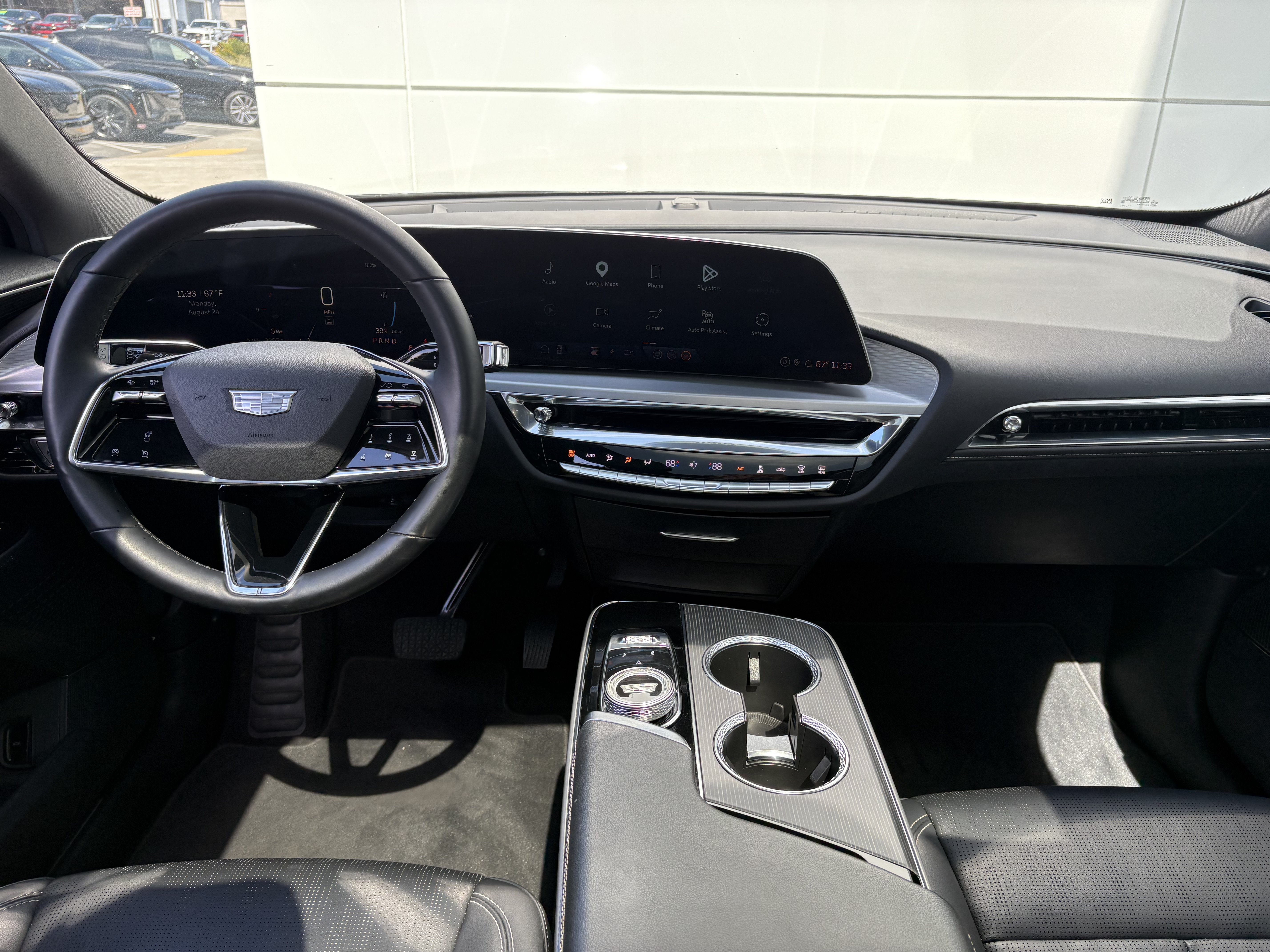 Certified 2024 Cadillac Lyriq Luxury RWD image 17