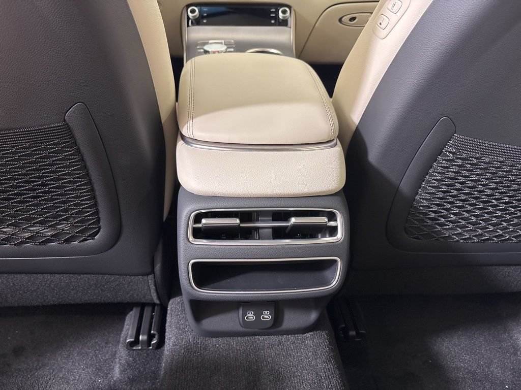 New 2026 Genesis GV70 2.5T Advanced AWD/4WD image 29
