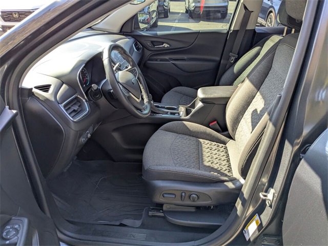 Used 2022 Chevrolet Equinox LT image 24