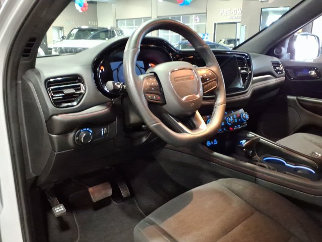 Certified 2025 Dodge Durango GT AWD/4WD image 11