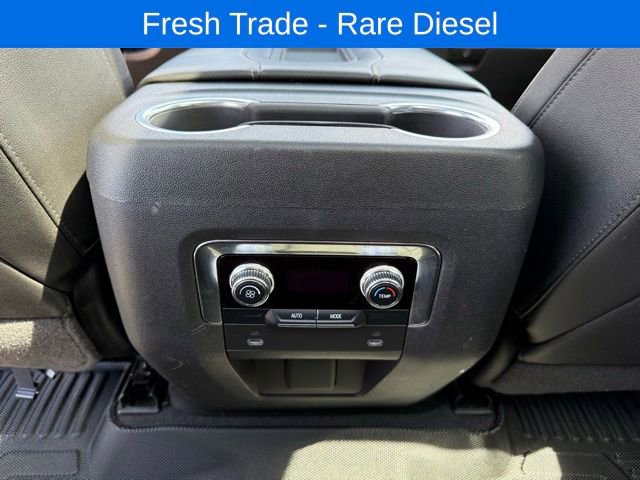 Used 2022 GMC Yukon SLT w/ Max Trailering Package AWD/4WD image 30