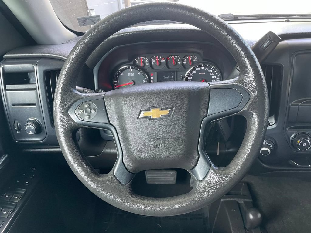 Used 2018 Chevrolet Silverado 1500 Custom w/ Custom Value Package AWD/4WD image 25