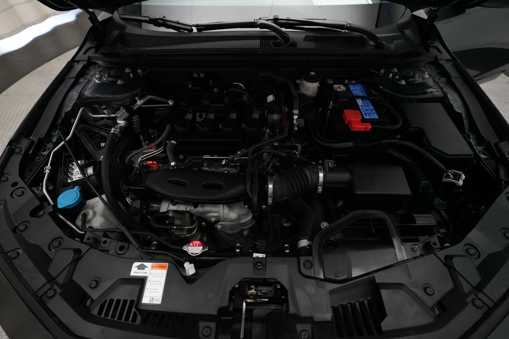 Certified 2023 Honda Accord EX image 3
