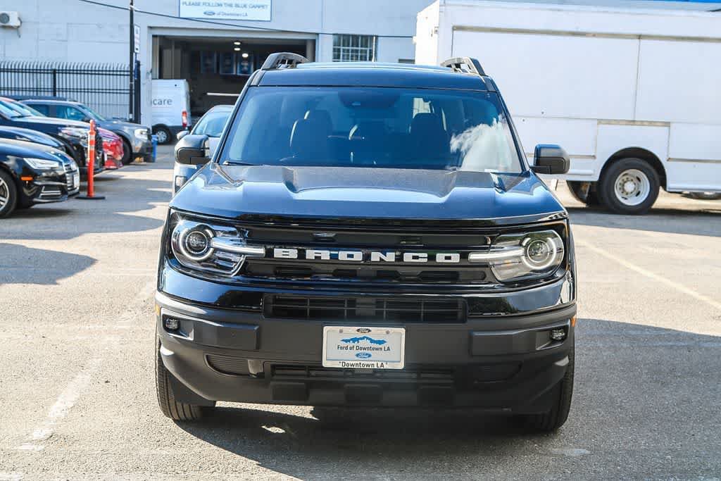 New 2023 Ford Bronco Sport Outer Banks w/ Tech Package AWD/4WD image 2