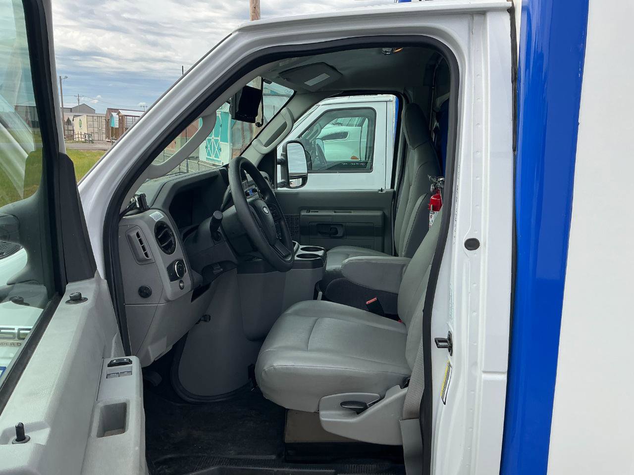 Used 2023 Ford E-350 and Econoline 350 Super Duty w/ Power Windows & Locks Group RWD image 10