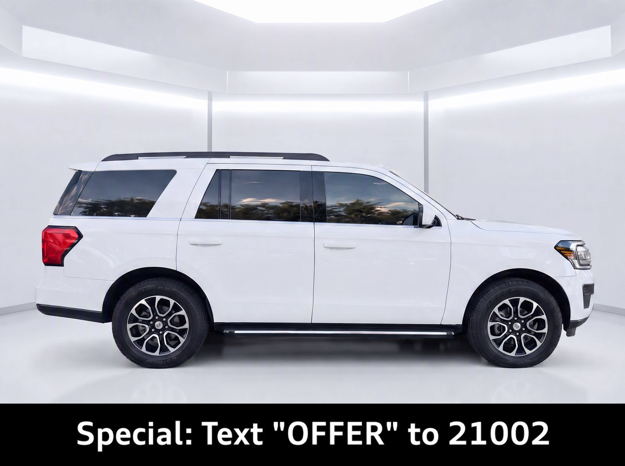 Used 2022 Ford Expedition XLT RWD image 8