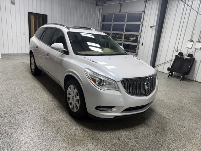 Used 2017 Buick Enclave Leather FWD image 16