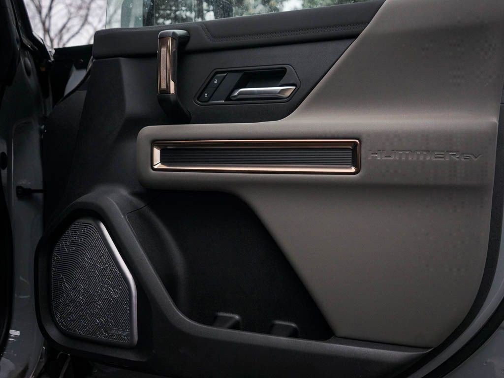 New 2025 GMC Hummer EV 3X w/ Extreme Off-Road Package image 7