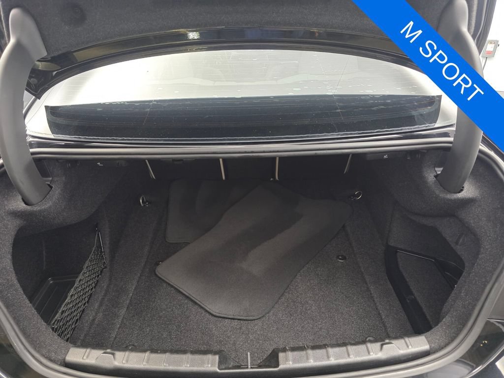Used 2020 BMW 430i Coupe w/ M Sport Package RWD image 14
