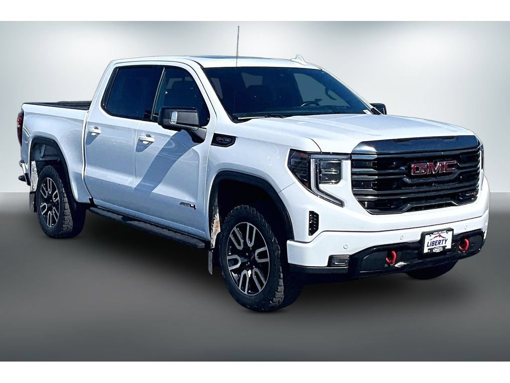Used 2022 GMC Sierra 1500 AT4 w/ AT4 Premium Package AWD/4WD image 3