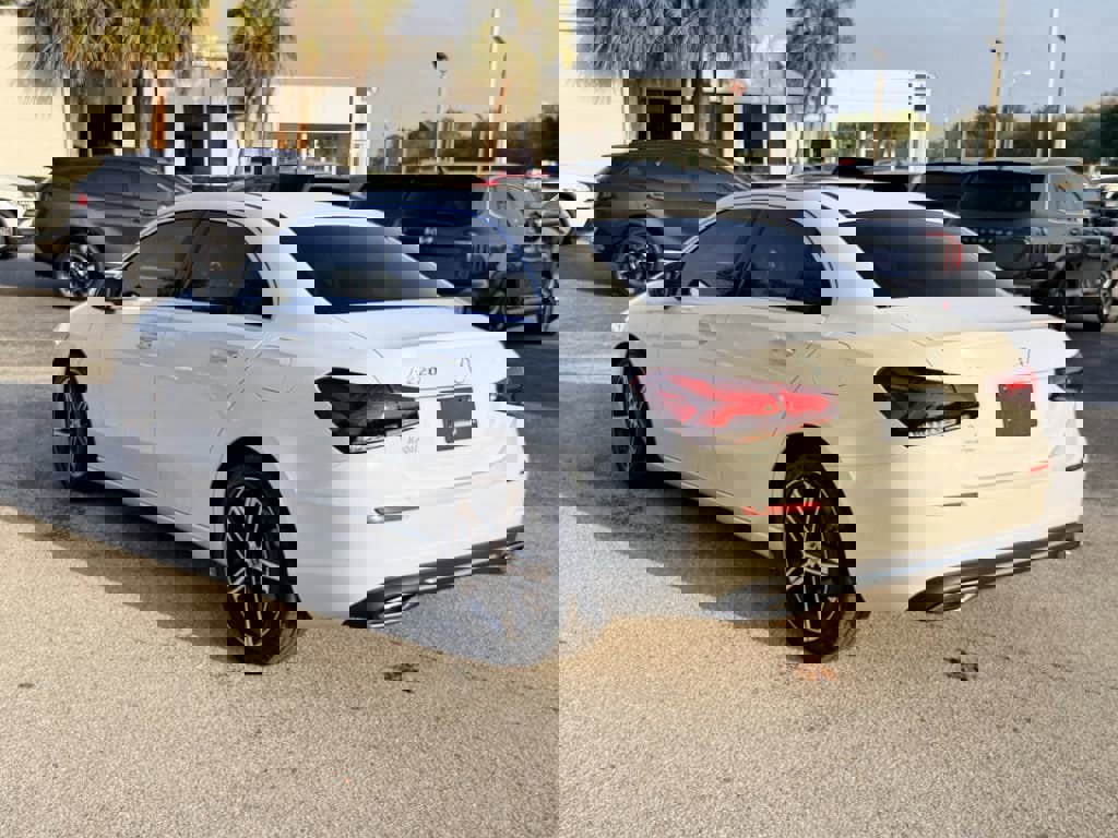 Used 2022 Mercedes-Benz A 220 image 8