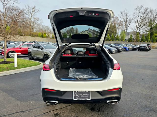 New 2026 Mercedes-Benz GLC 300 4MATIC image 9