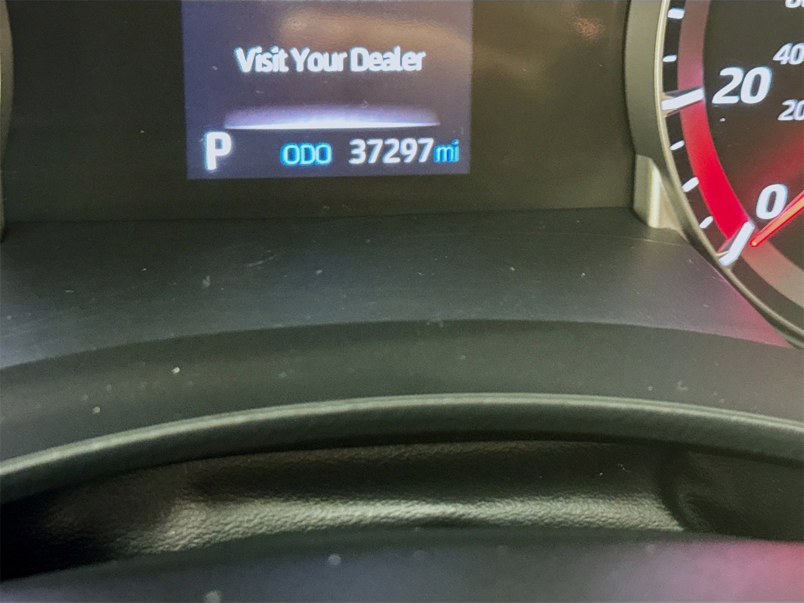 Certified 2021 Toyota Highlander LE image 7