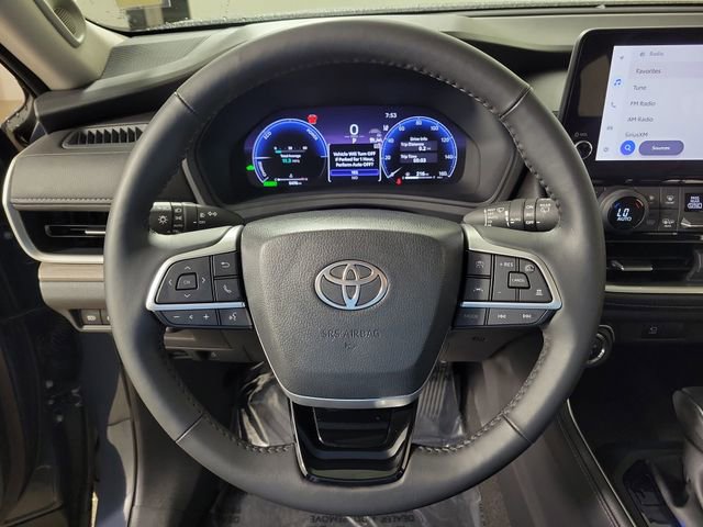 Used 2025 Toyota Grand Highlander AWD Hybrid image 27
