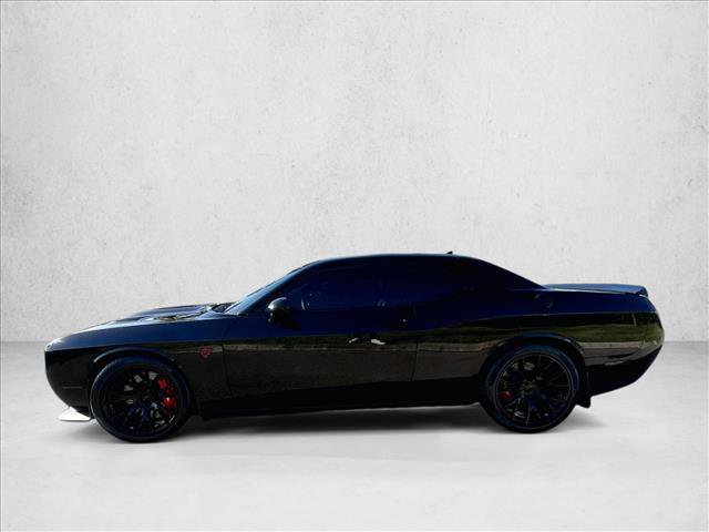 Used 2016 Dodge Challenger SRT Hellcat RWD image 6