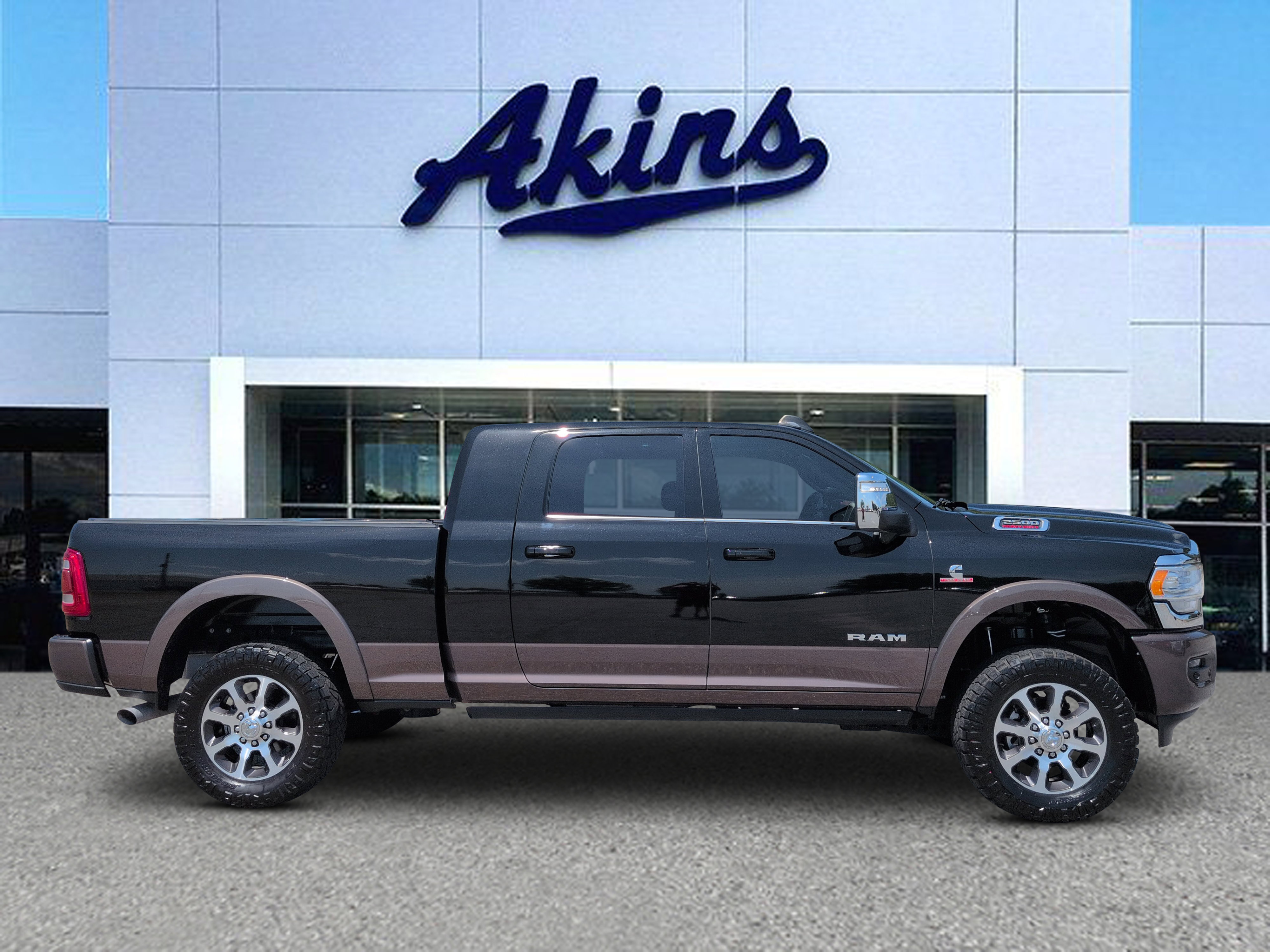 Used 2024 RAM 2500 Limited w/ Safety Group