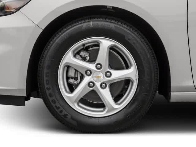 Used 2018 Chevrolet Malibu LS w/ LPO, Convenience Package 2 FWD image 14