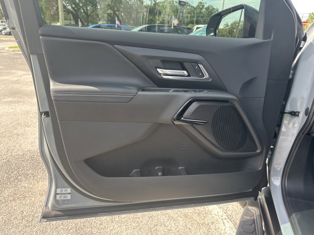 New 2026 Chevrolet Silverado EV LT image 9