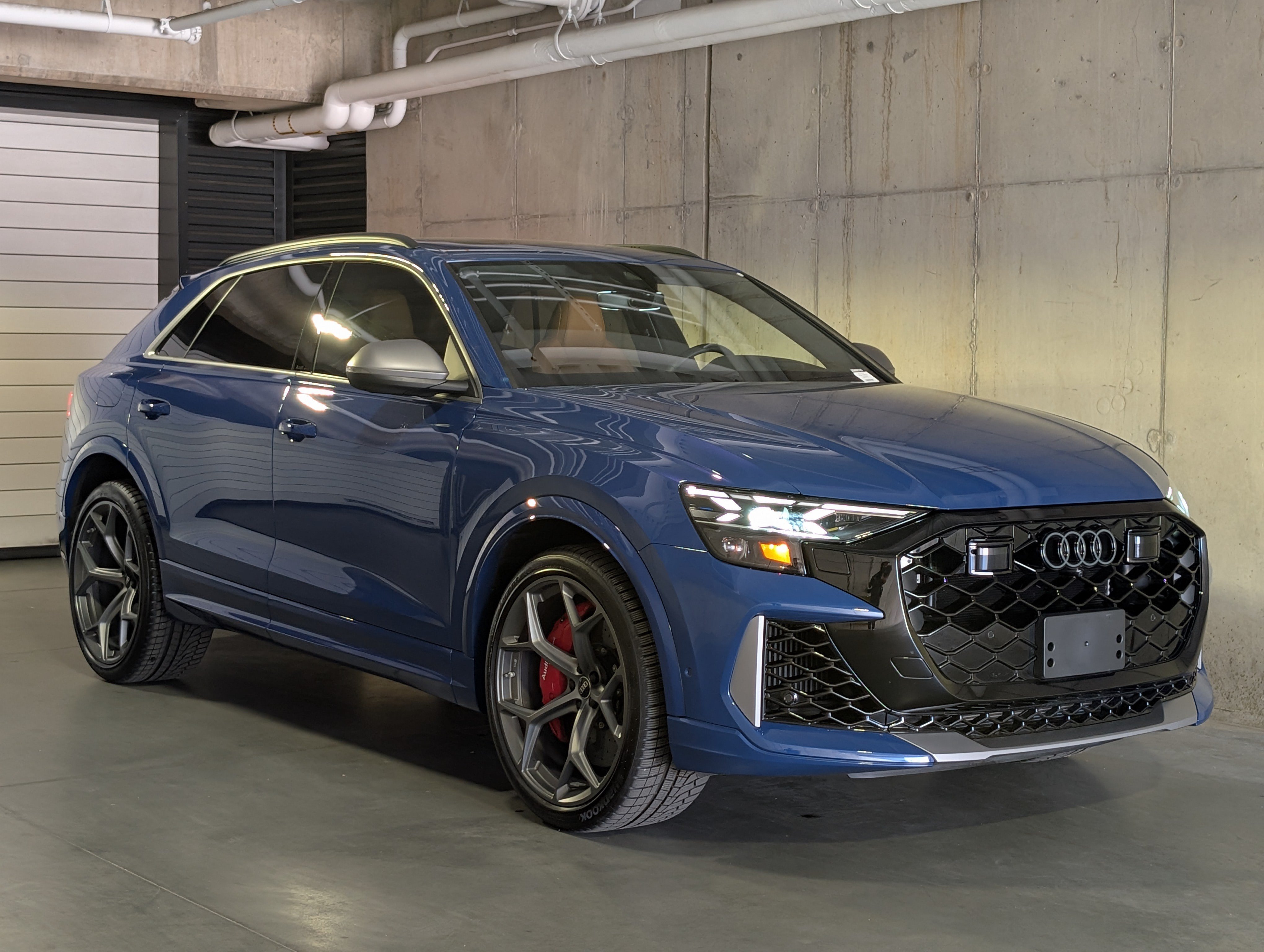 Used 2025 Audi RS Q8 performance AWD/4WD image 11