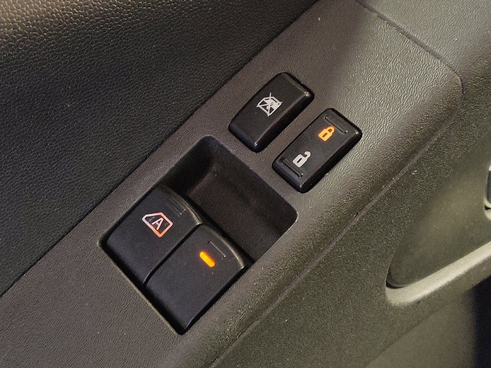 Used 2018 Nissan Frontier Desert Runner image 27
