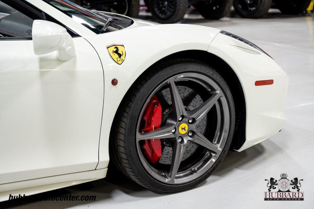 Used 2014 Ferrari 458 Spider RWD image 37