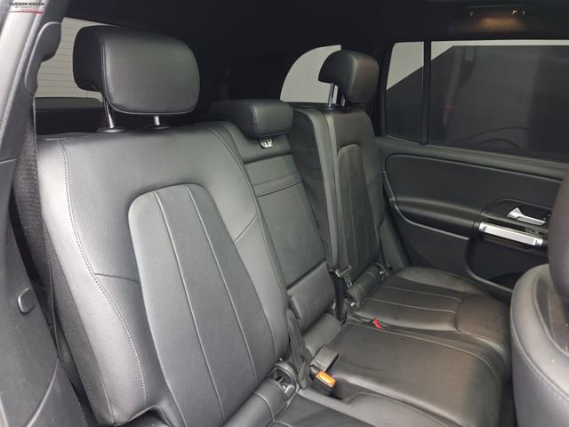 Used 2023 Mercedes-Benz GLB 250 4MATIC image 49