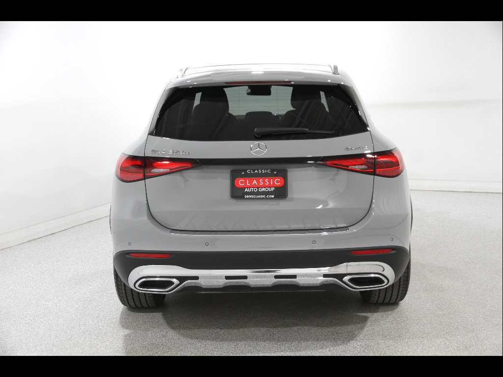 Used 2025 Mercedes-Benz GLC 350e 4MATIC image 21