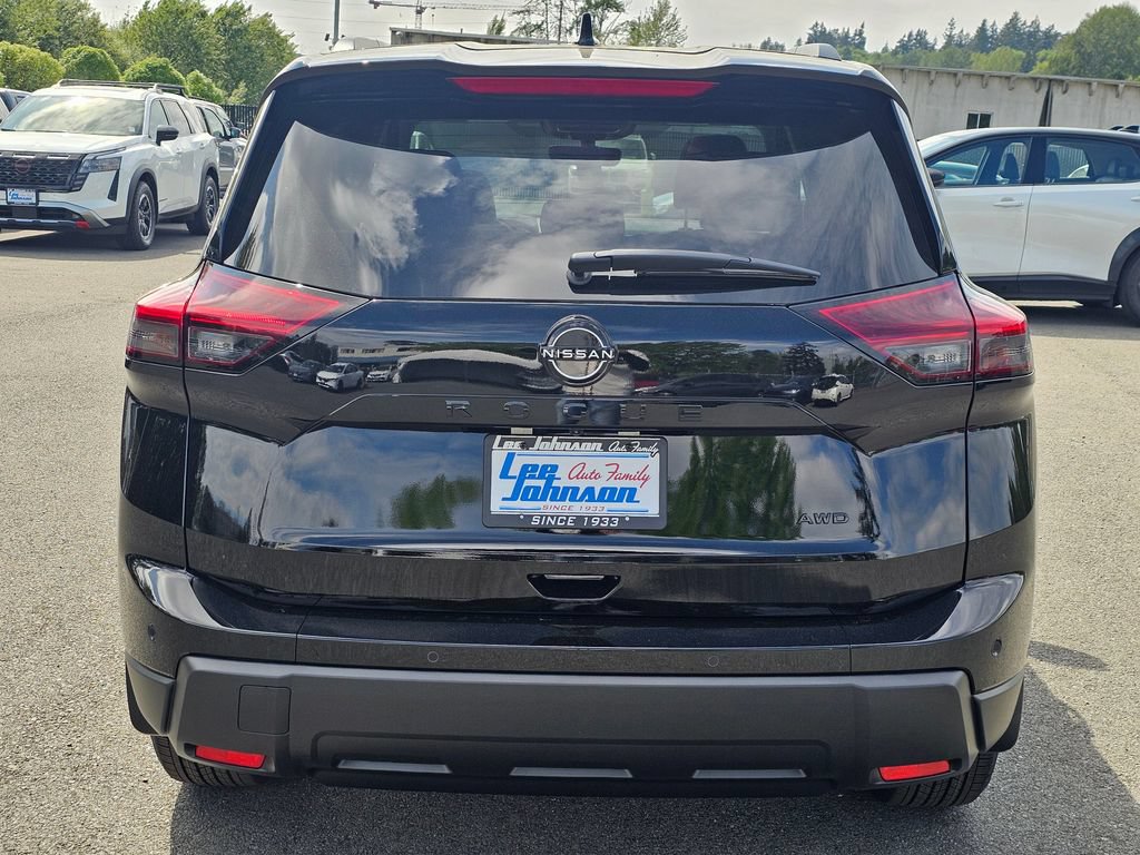 New 2026 Nissan Rogue Dark Armor AWD/4WD image 6