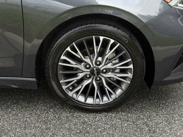 Used 2023 Kia Forte GT-Line FWD image 13