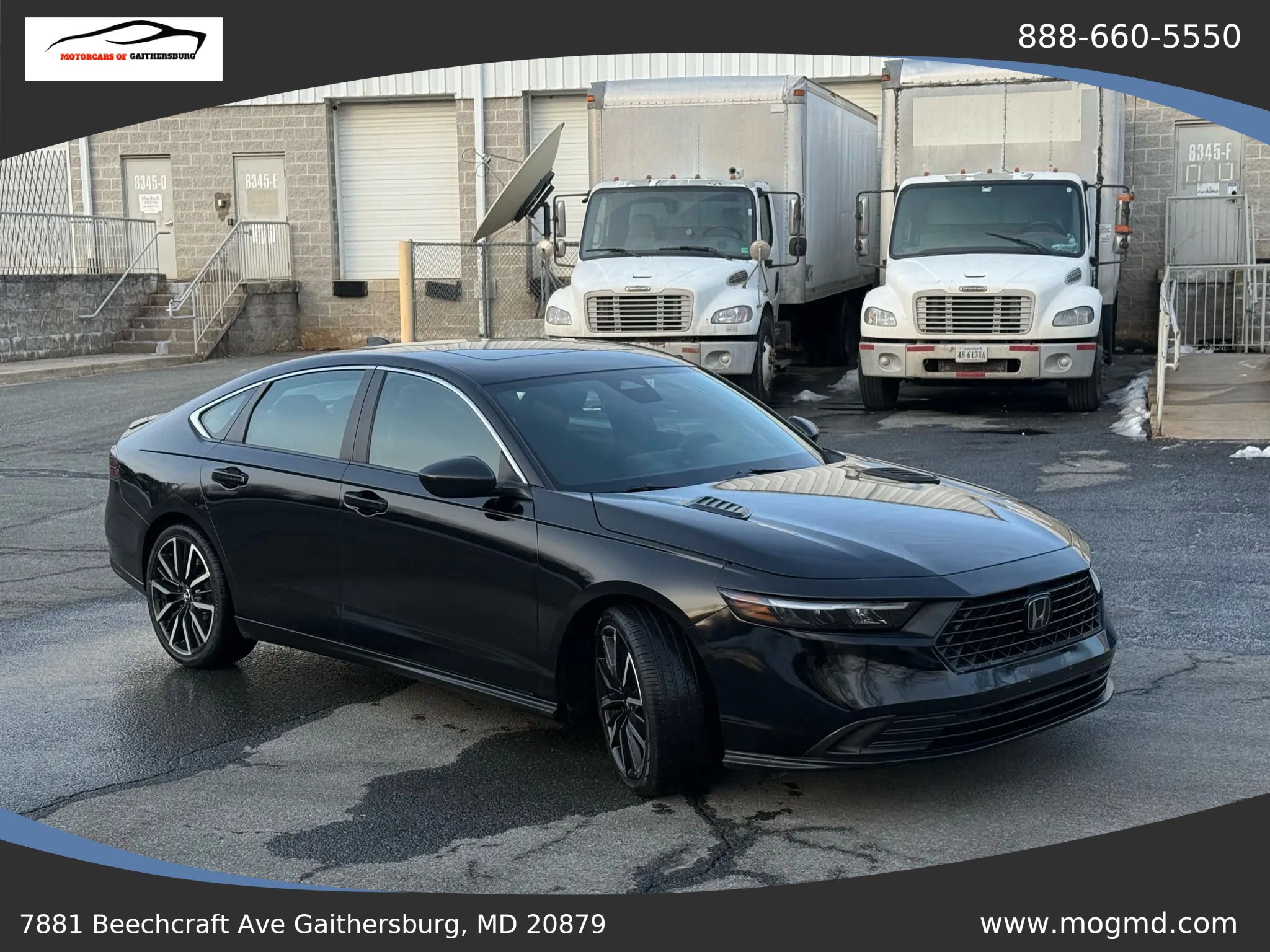 Used 2023 Honda Accord Sport image 2