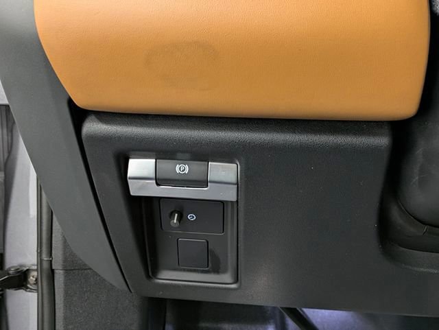 Used 2020 Land Rover Defender 110 X image 20