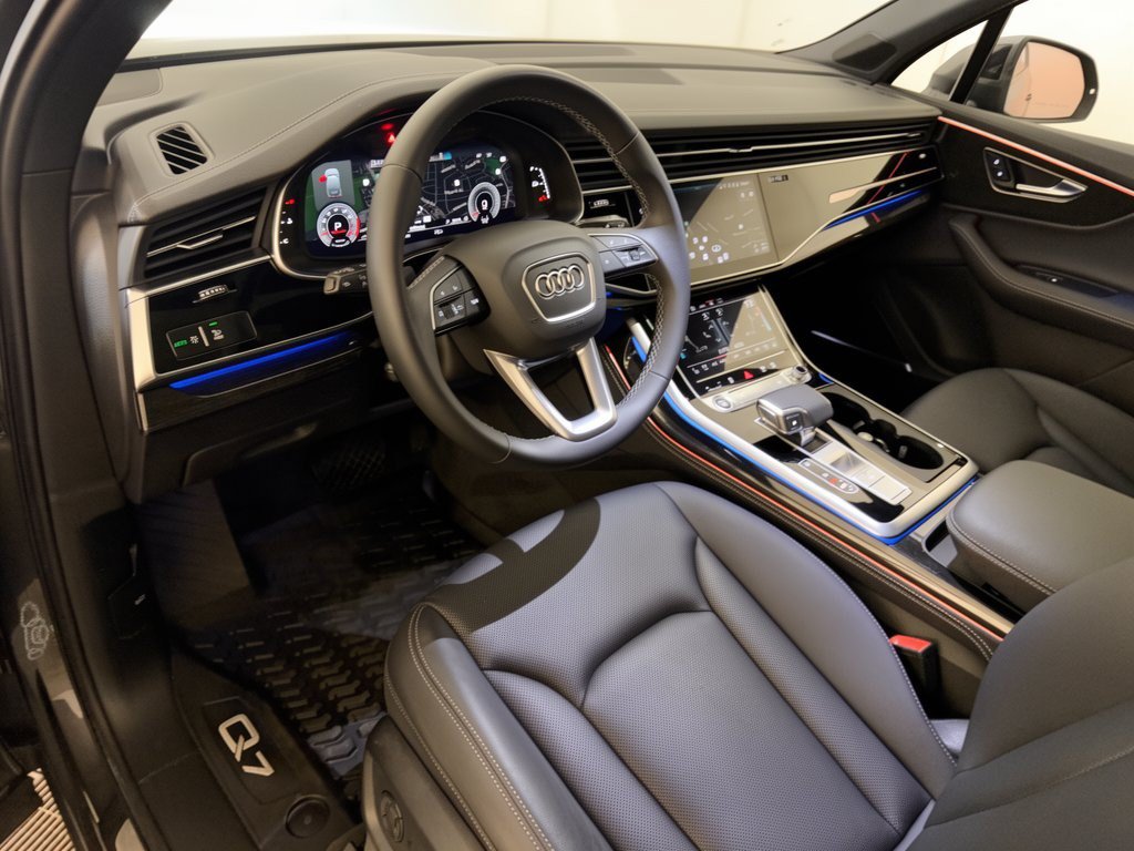 Used 2026 Audi Q7 3.0T Premium Plus w/ Premium Plus Package AWD/4WD image 4